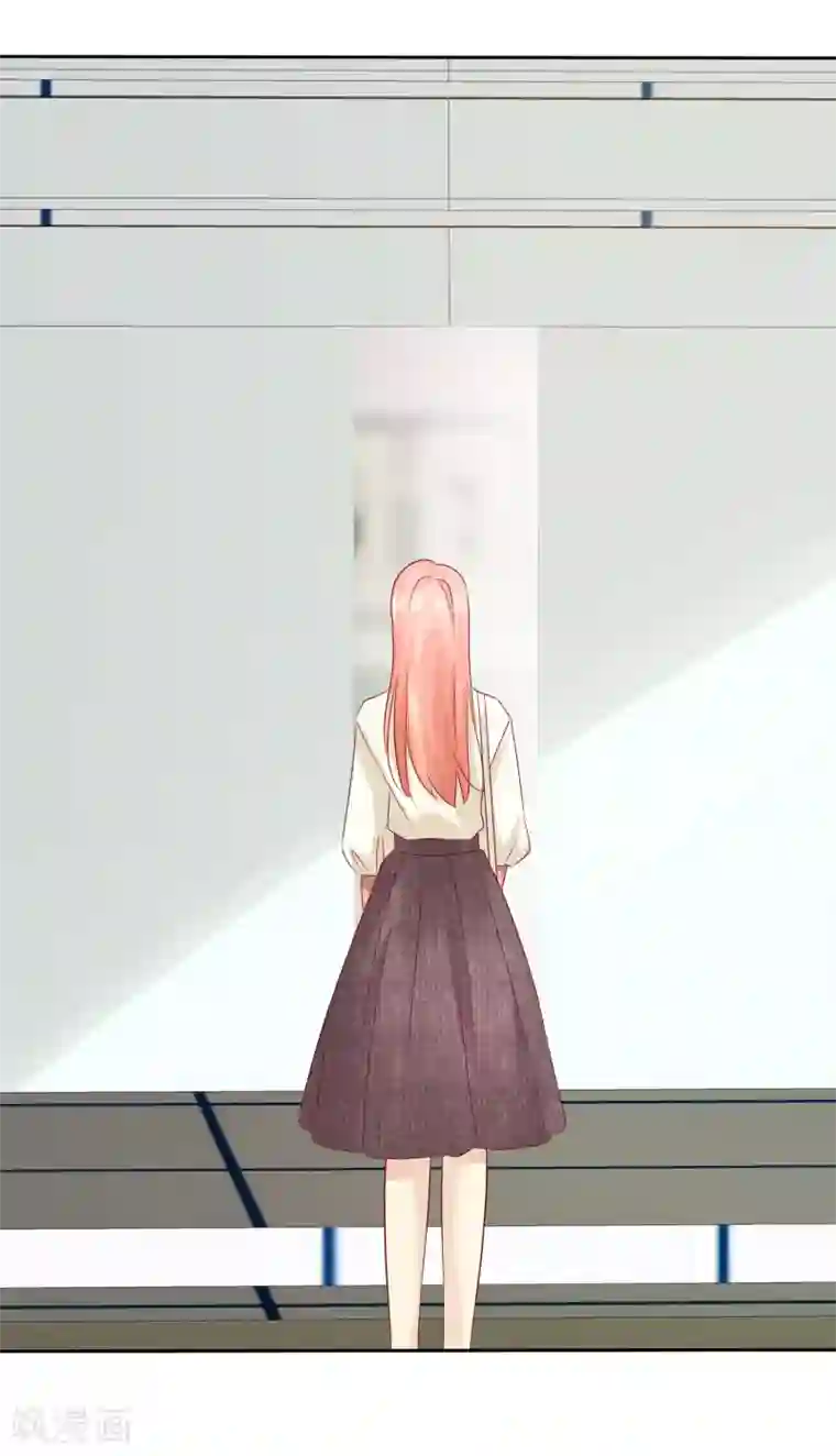 宠你如蜜：少帅追妻第111话 你竟然敢和我抢男人！