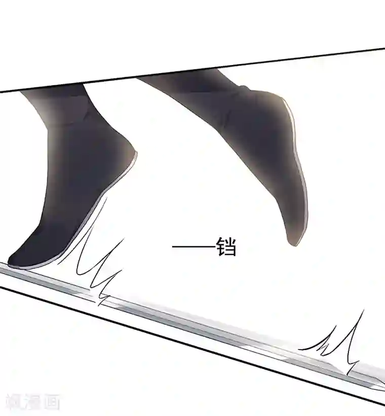 狂女重生：纨绔七皇妃第112话 斗剑