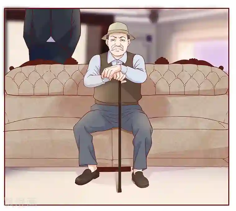 霸道总裁爱上我第104话 好凶的老伯