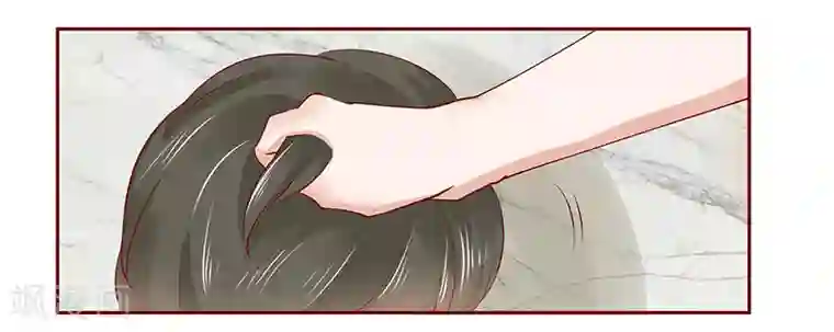 霸道总裁爱上我第181话 脖子这里红红的