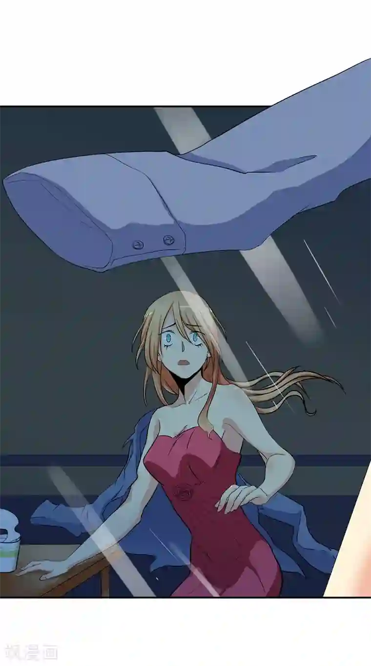 全民公敌：重生女配太招黑第3话