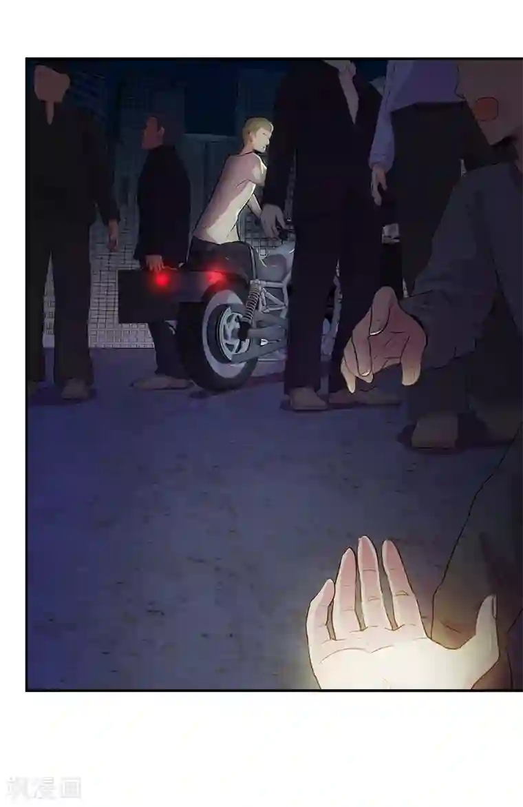 全民公敌：重生女配太招黑第3话