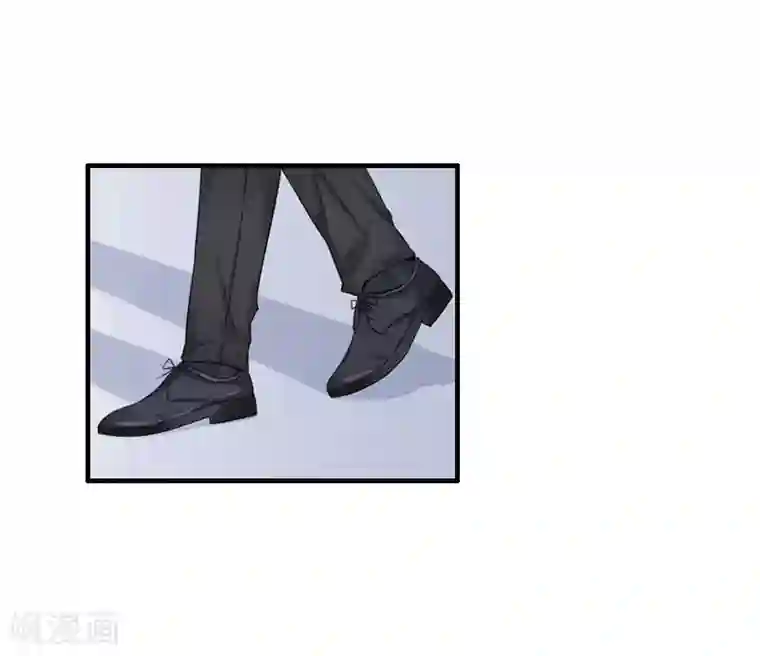 霸宠甜妻：高冷男神吃不够（漫画版）第16话 培培有点奇怪……