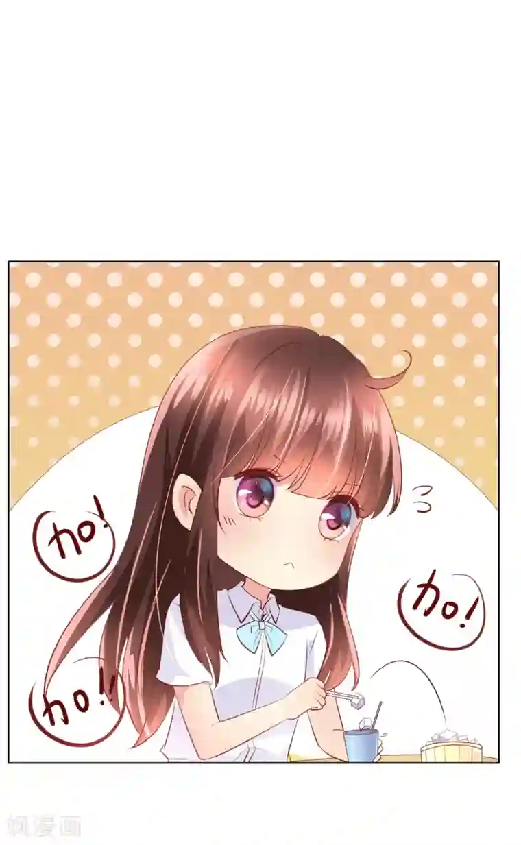 人气同桌是只猫第97话 金发碧眼的LOLITA