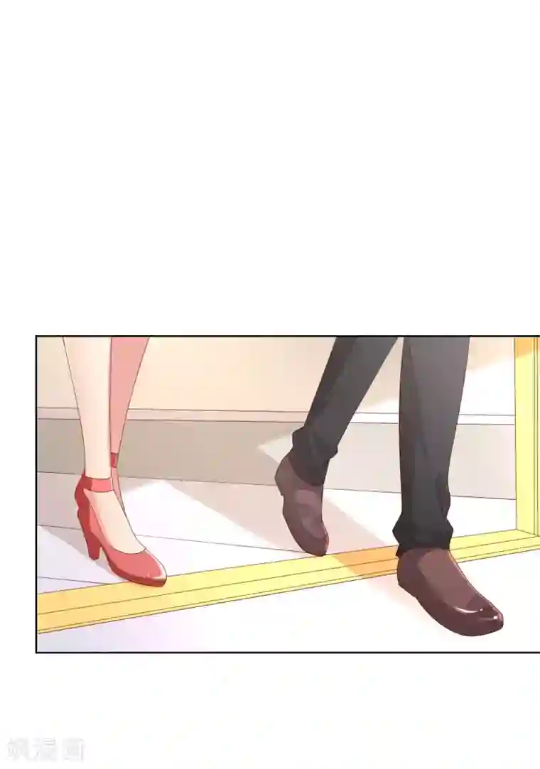 人气同桌是只猫第104话 金丝猫，公孙小姐！