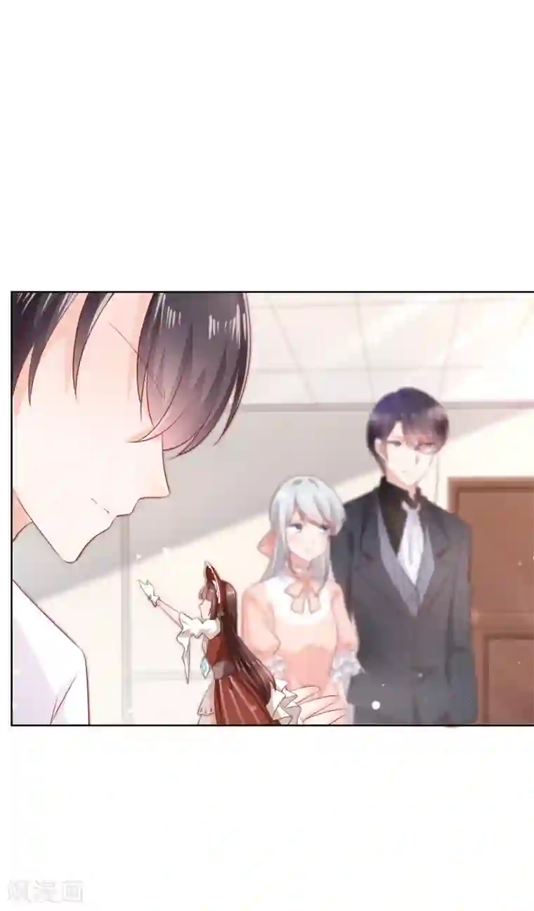 人气同桌是只猫第139话 不小心亲到了