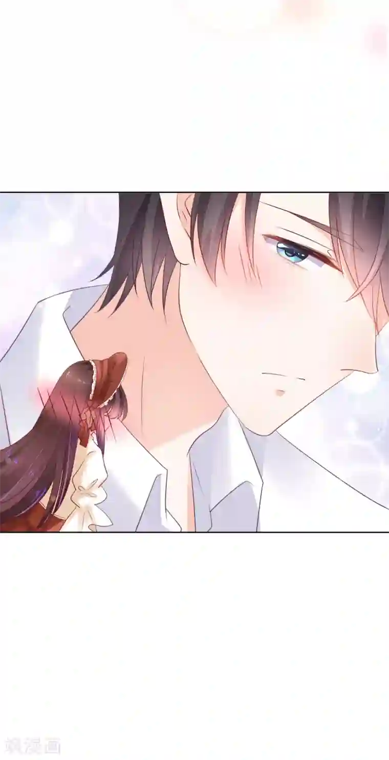 人气同桌是只猫第139话 不小心亲到了