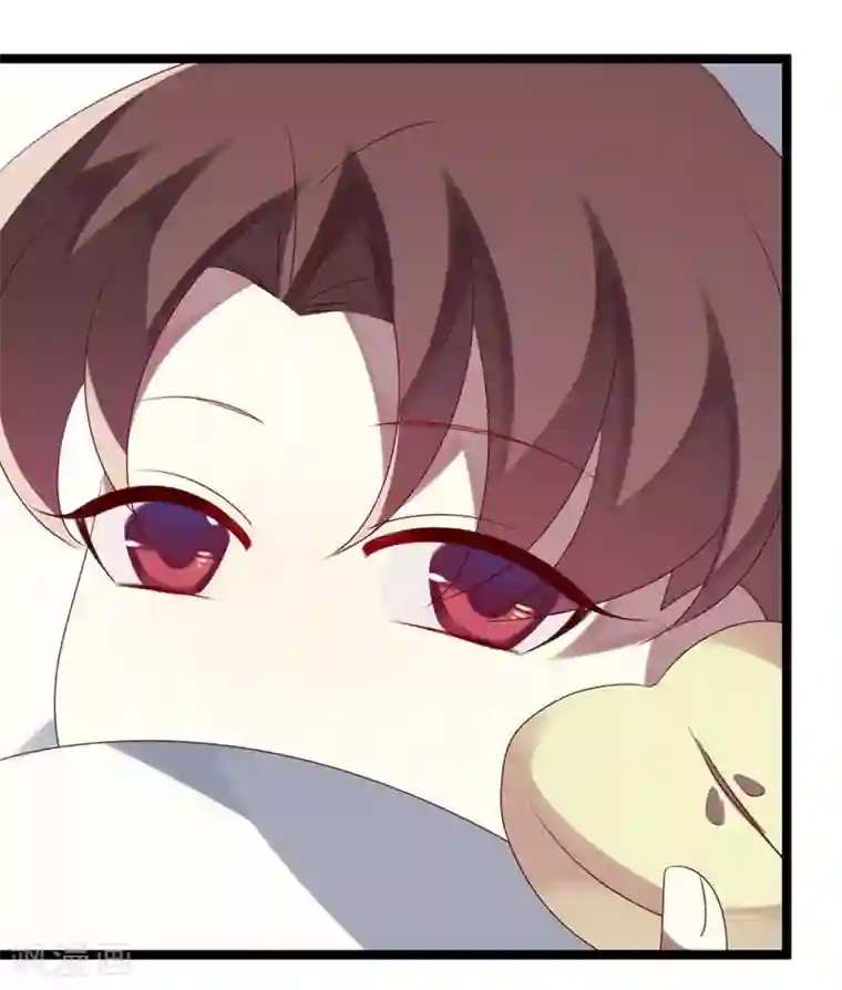 撒旦总裁莫虐恋第68话 喂你吃苹果