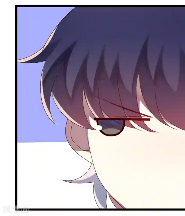 撒旦总裁莫虐恋第70话 关爱智障的眼神