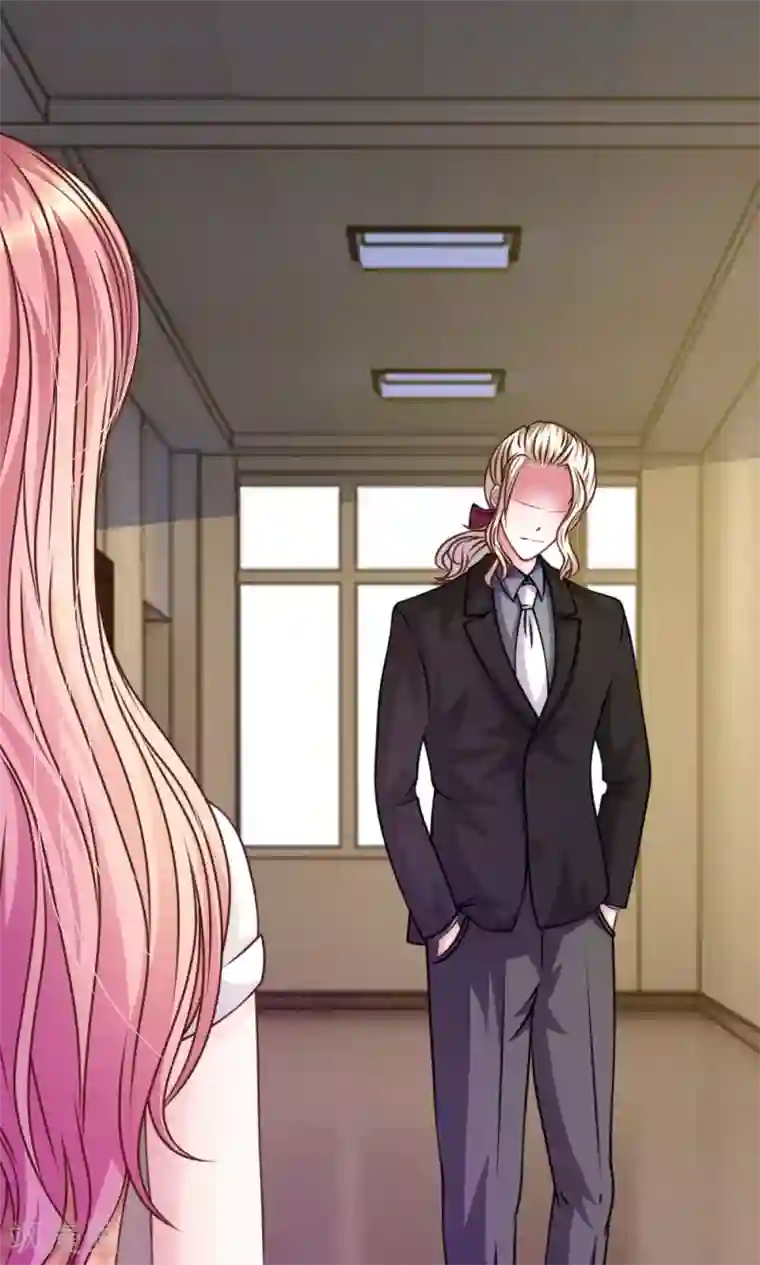 血族前男友：甜美的咬痕第46话 遇到奇怪的人