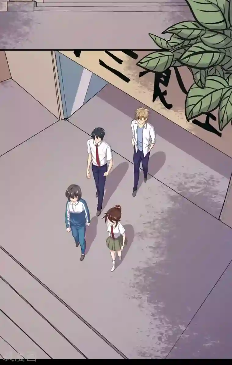 前桌学霸，后桌学渣第18话 淋雨妹