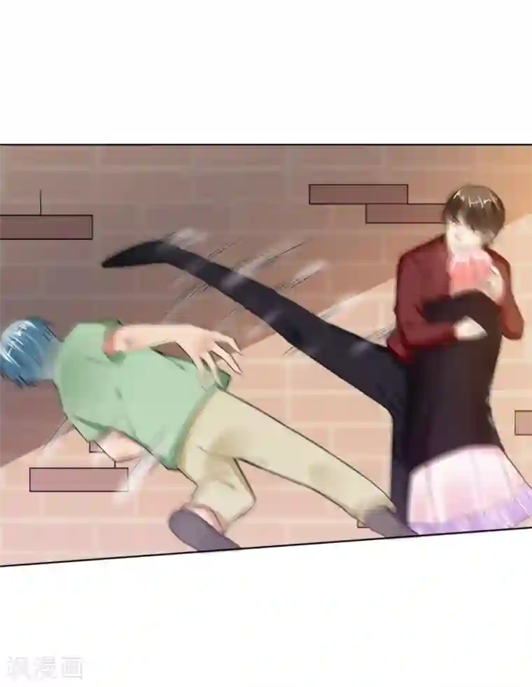 总裁大人好羞耻第73话 抱紧我