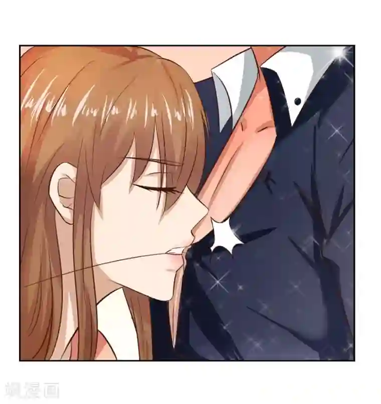 错嫁替婚总裁第14话 咬扣子