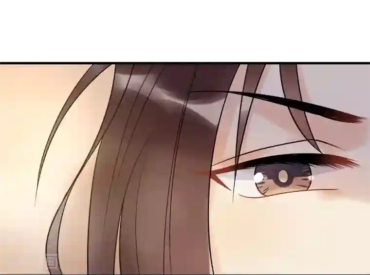 废后归来：皇上请接招第12话 撞见沐浴