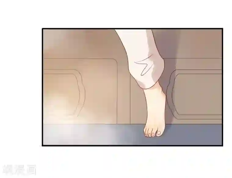 废后归来：皇上请接招第12话 撞见沐浴