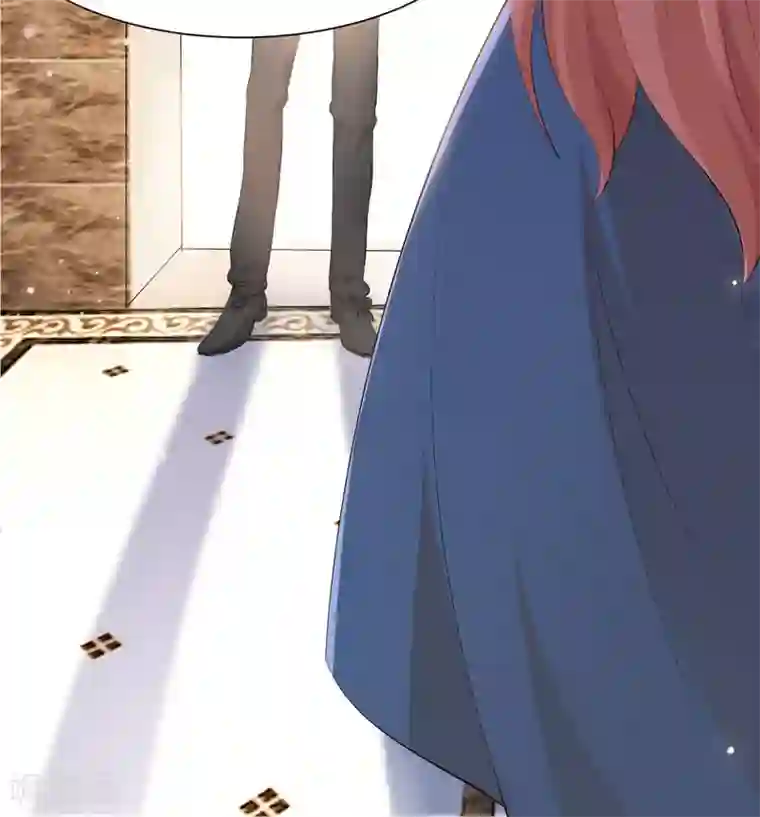 明星是血族第113话 陌生人的壁咚