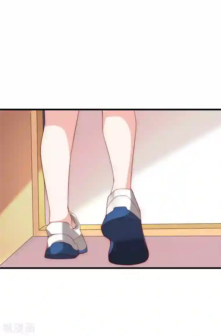 渣男总裁别想逃第156话 直播看大戏！