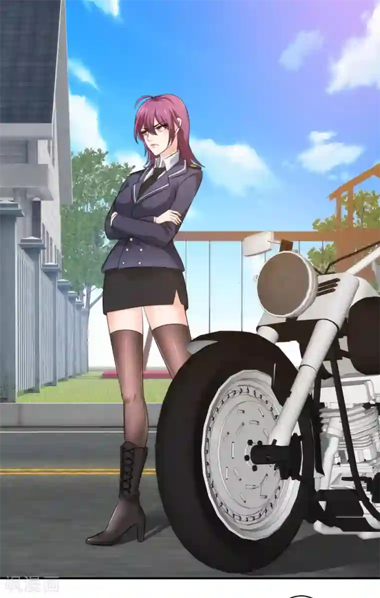 这个兵王很嚣张第28话 左拥右抱