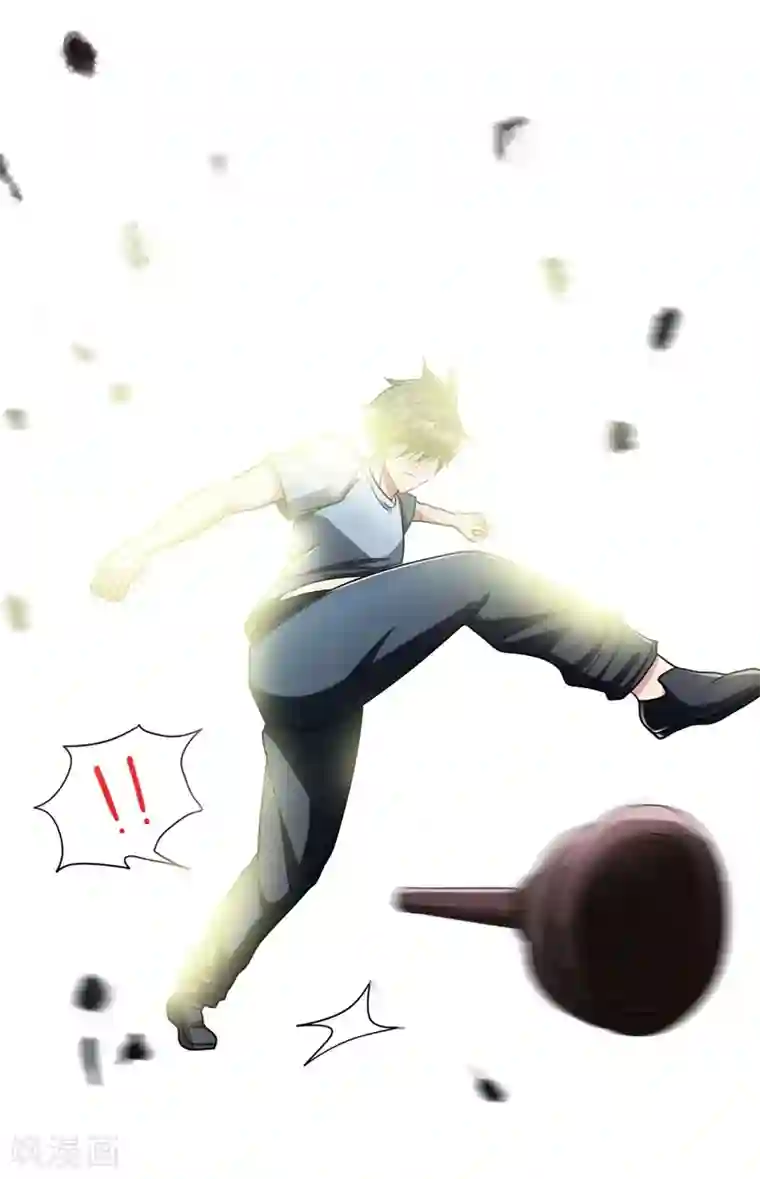 捡个校花做老婆第3话 他是转校生？