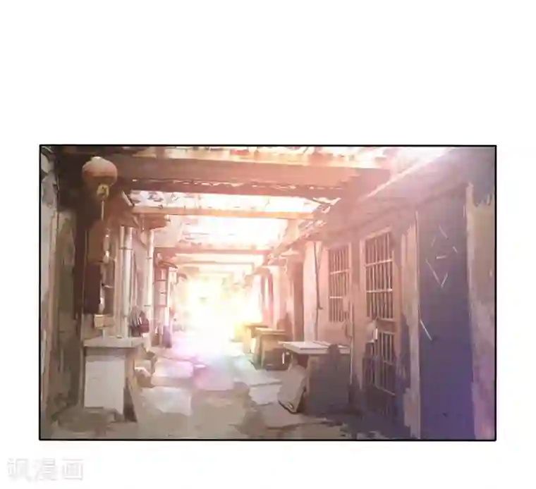 捡个校花做老婆第12话 用刀高手