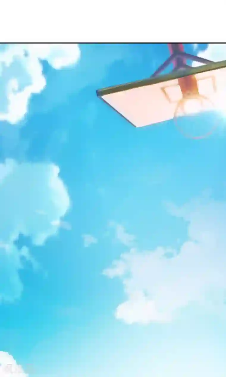 我的校草是球星第32话 和他暧昧不清？