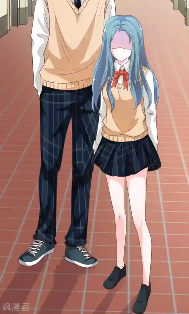 我的校草是球星第43-44话 她在门外偷听