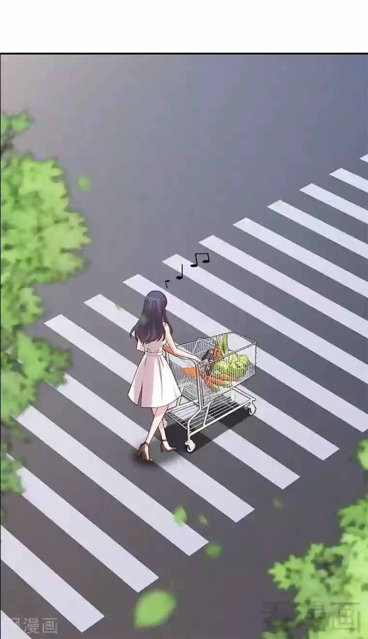 男神萌宝一锅端第1话 捡萝卜的小可爱