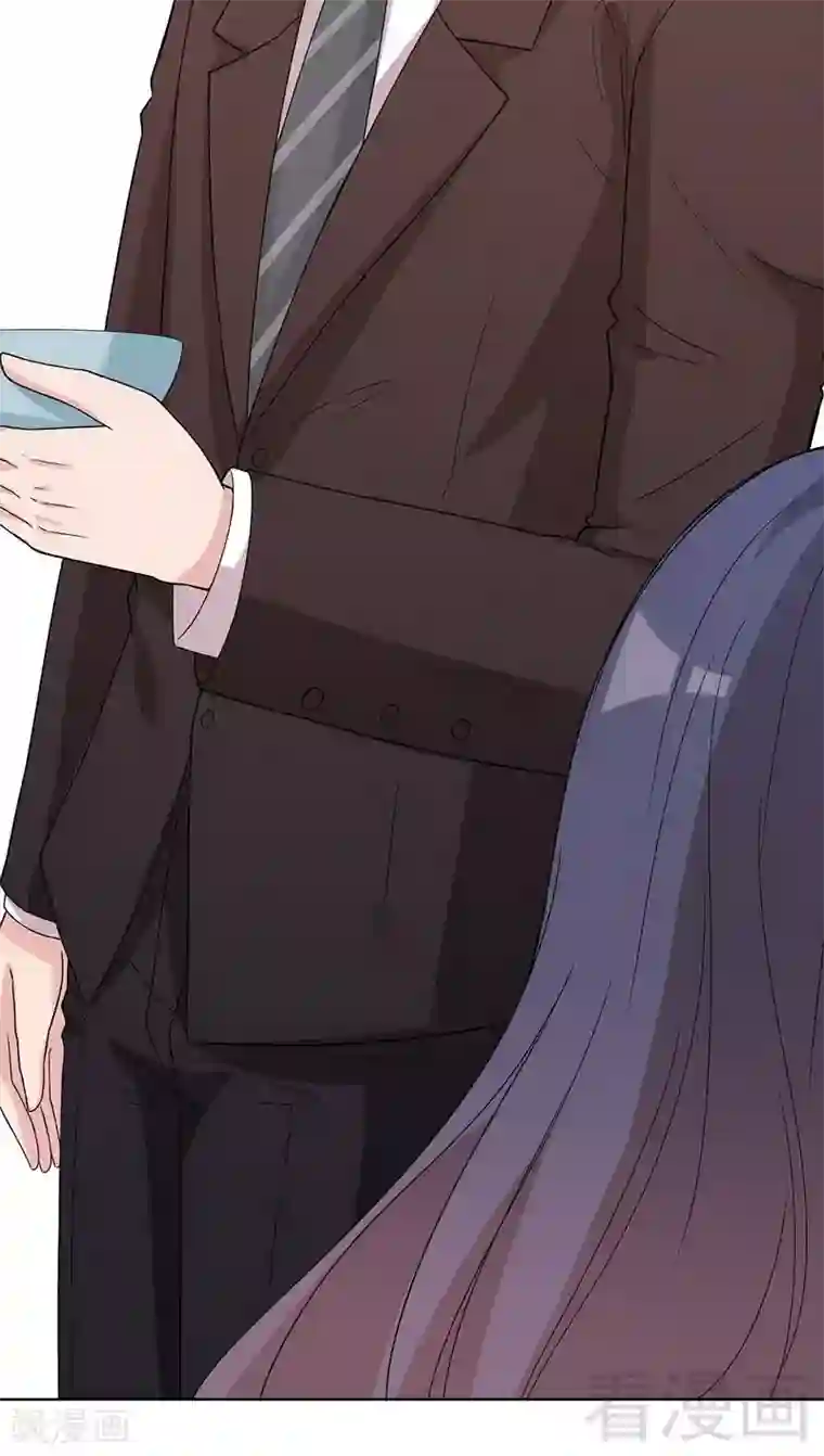 男神萌宝一锅端第94话 慕总在线教你追人