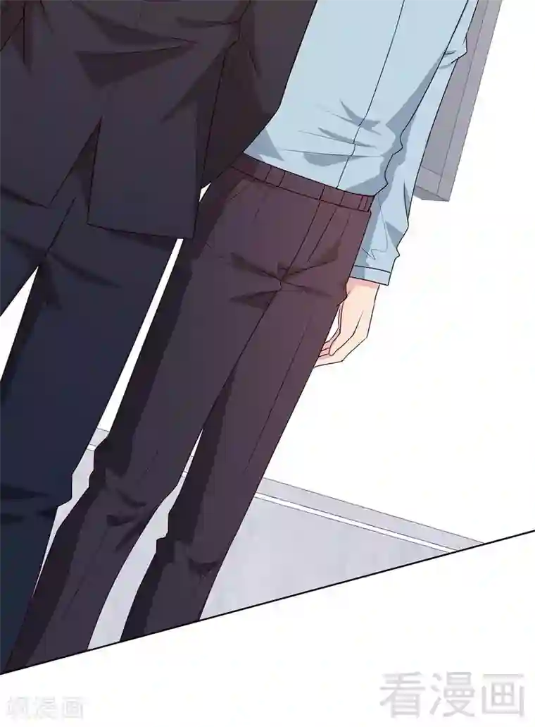 男神萌宝一锅端第110话 慕总今天有点古怪