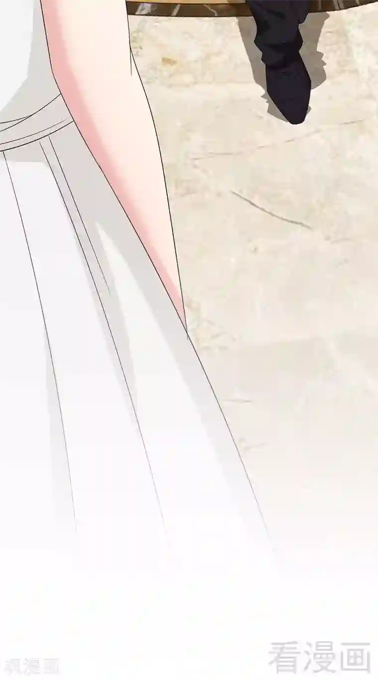 男神萌宝一锅端第149话 护花使者驾到