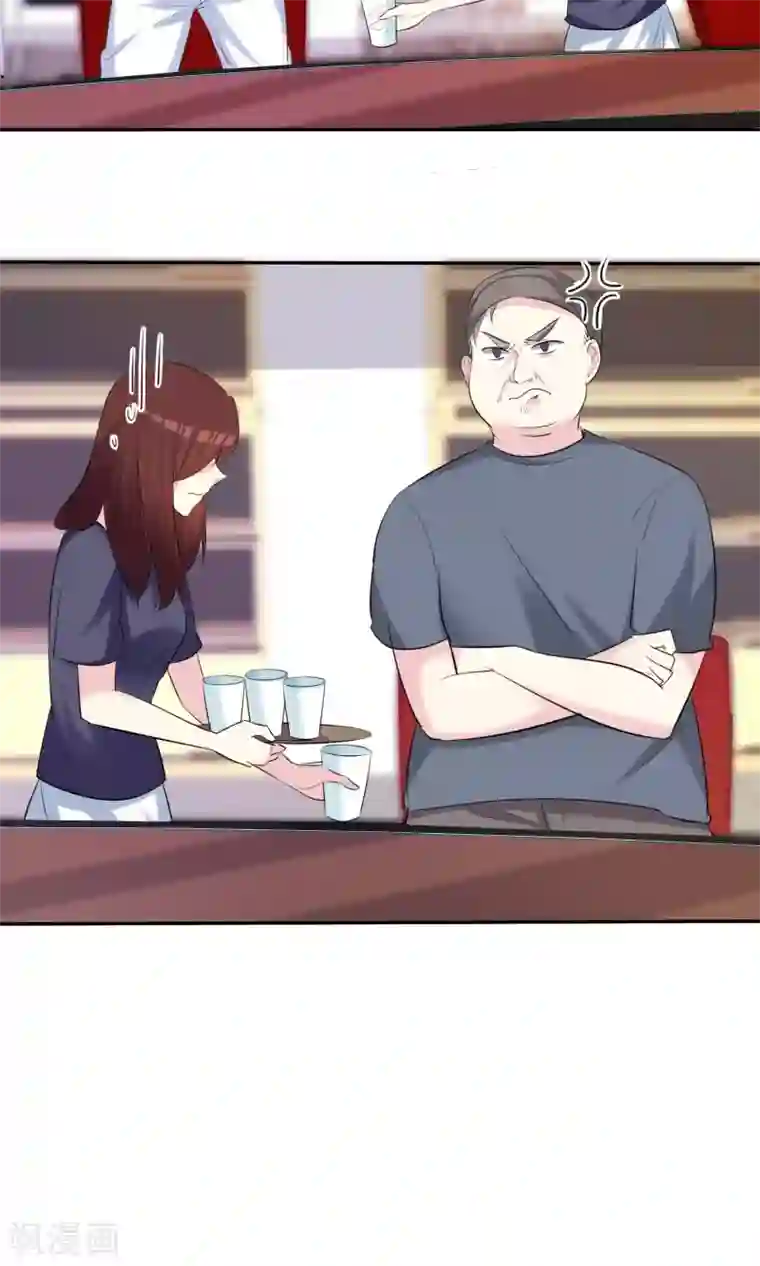 诱人的短裙教师在线观看第32话 总裁的关心