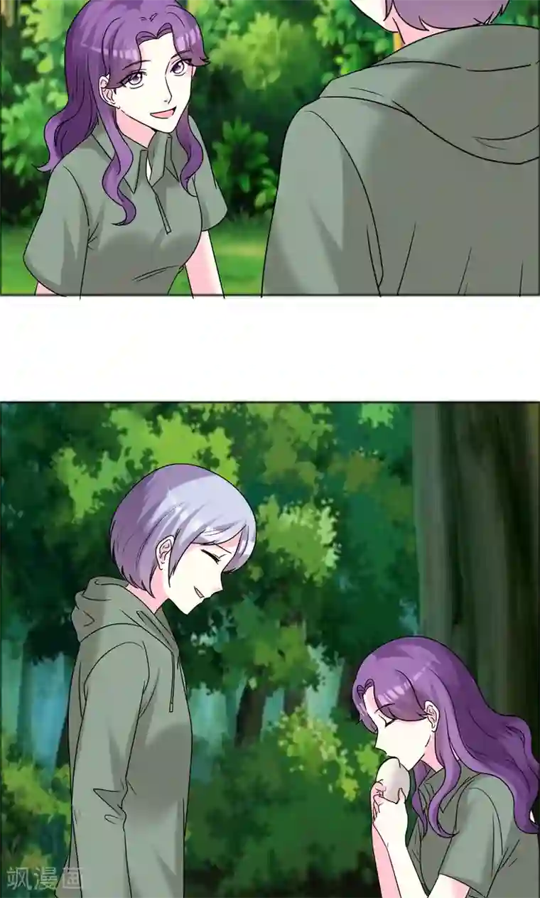 塑料姐妹花第43话 美女到哪里都是焦点