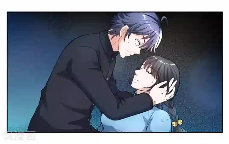 女友男神第102话 救救她