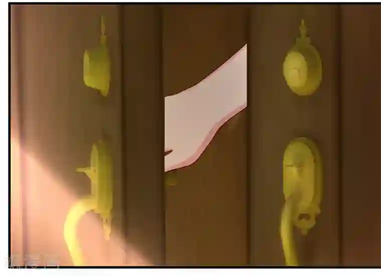 霸道总裁求抱抱第3话 竟然是他