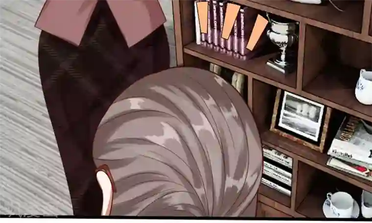 校草必须要爱我第45-46话 还想和慕少同班？