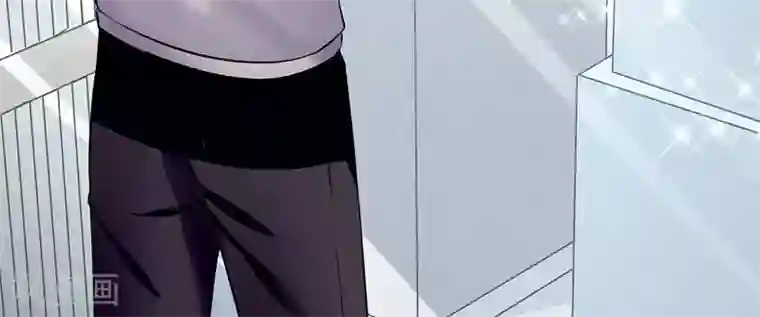 我的第一女管家第40话 秘书