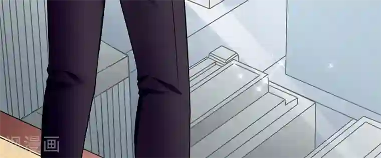 我的第一女管家第40话 秘书