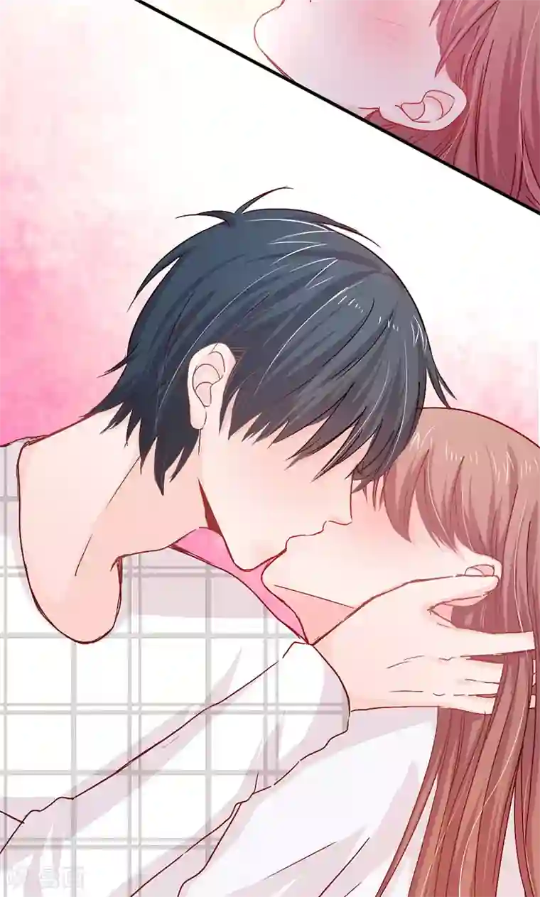 契约总裁：阿Q萌妻第17话 深深吻上去