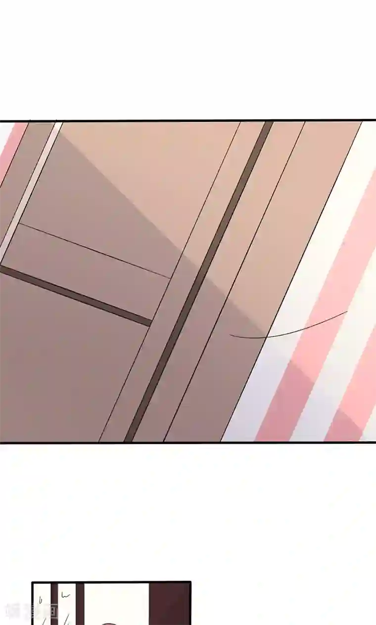 契约总裁：阿Q萌妻第35话 就这么被看了