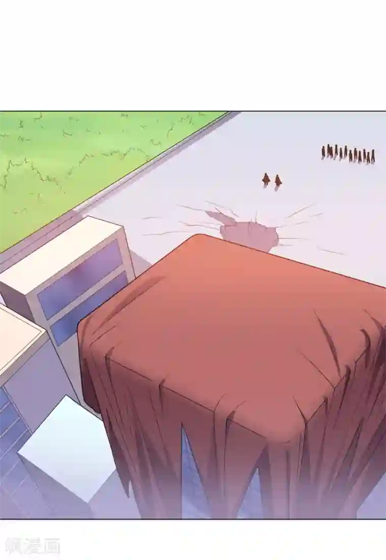 大英雄的女友超级凶第130话 打招呼