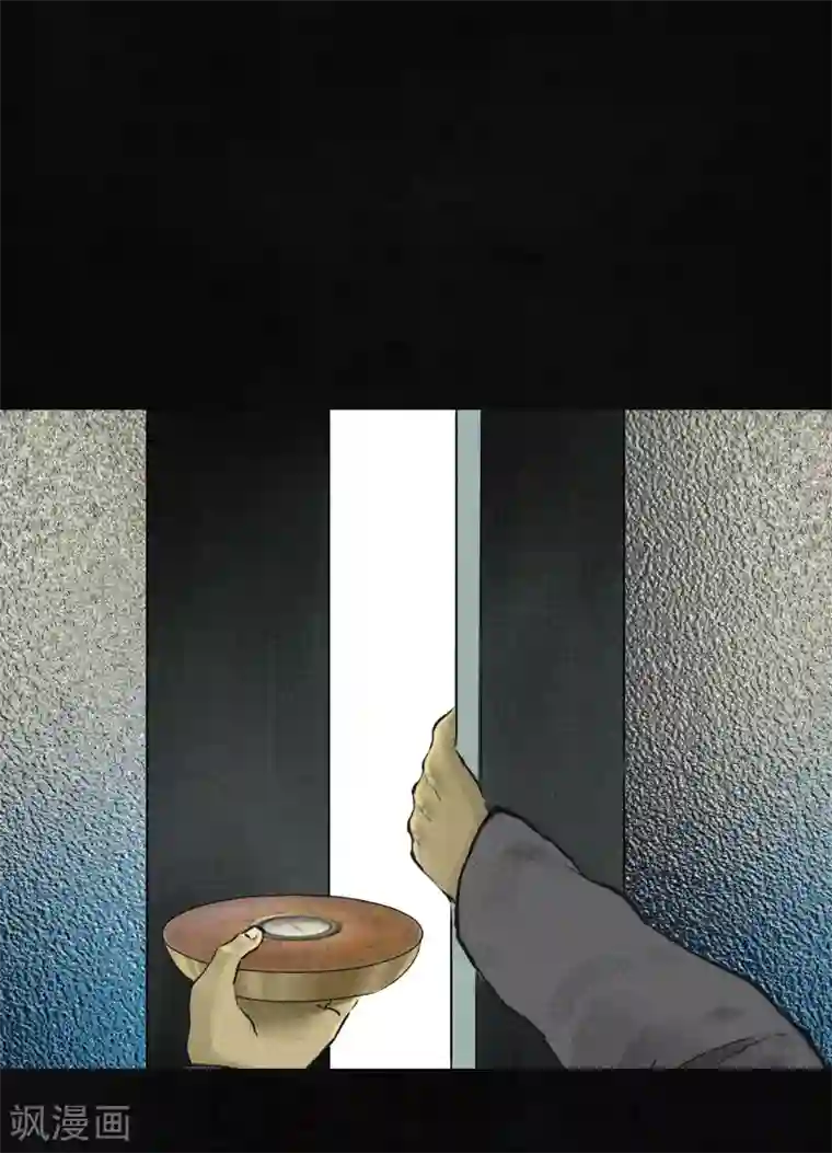 法国丝袜剧情版中文字幕第15话 幸存者