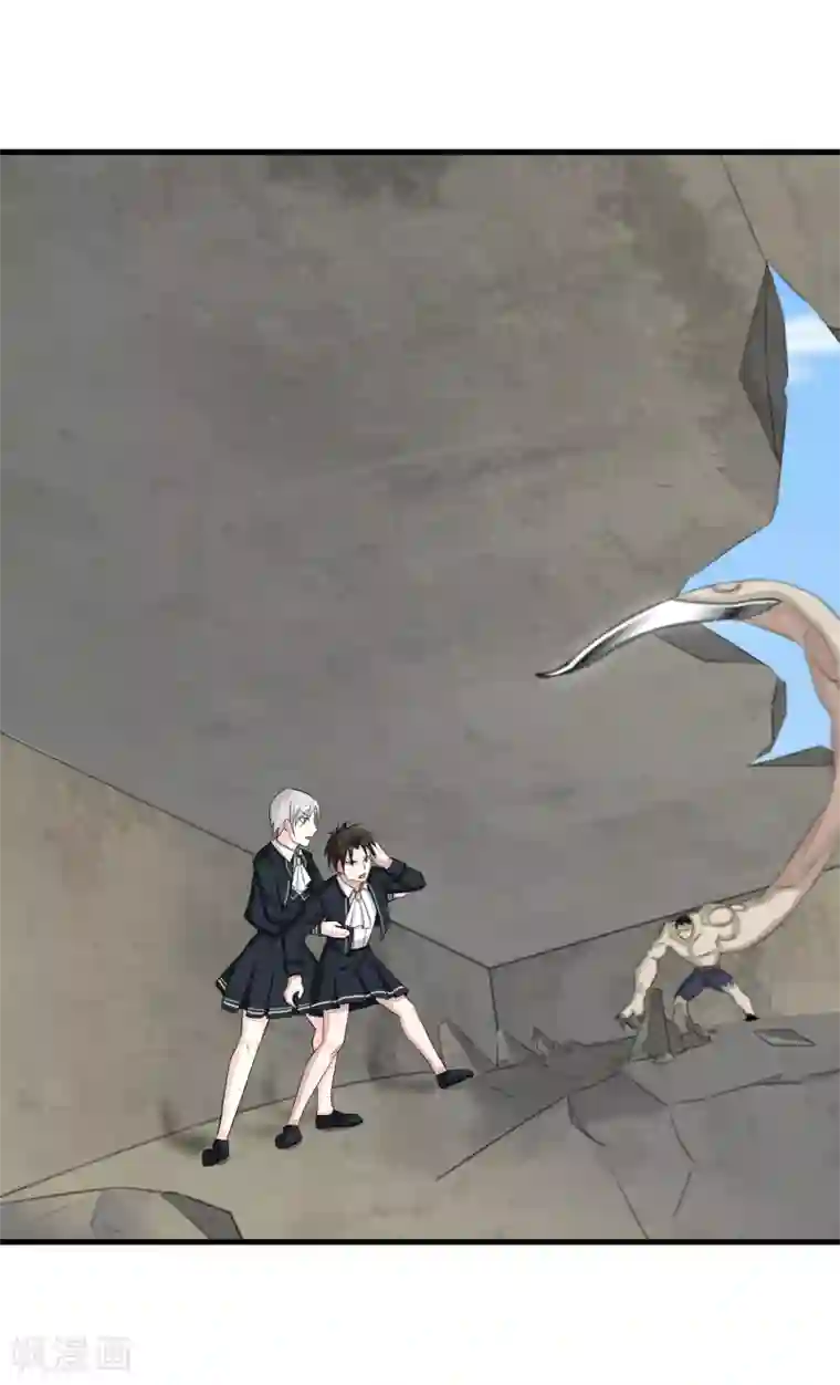 女主裸体赶出门外番号第16话 降智打击