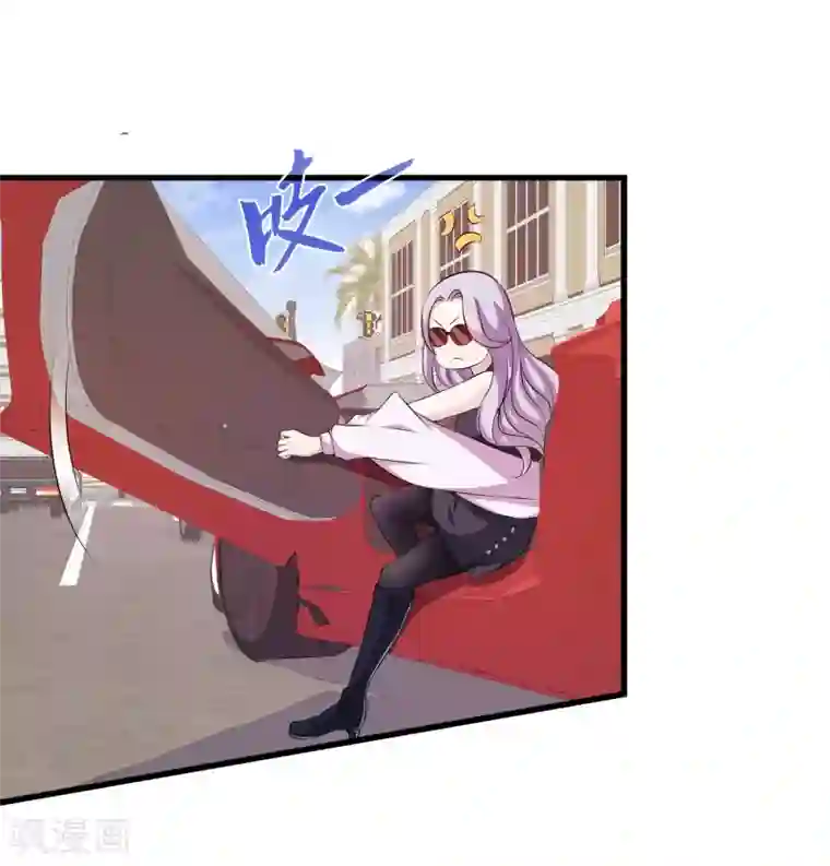 女王的打脸游戏第1话 这个女人，居然敢用钱羞辱我！