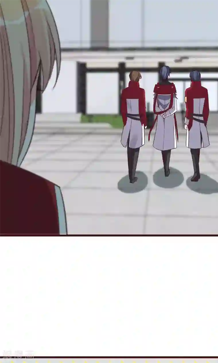 正在播放乳神梓茜第26话 你追我~如果你追上我~