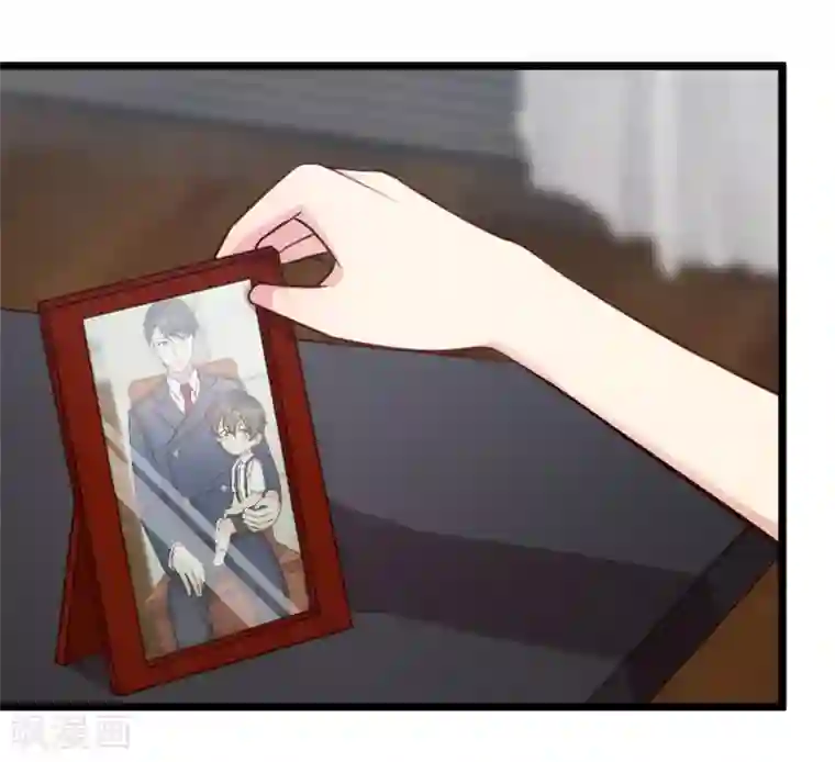贺少的闪婚暖妻第195话 伶牙俐齿秦医生