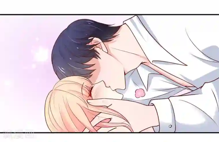 国民男神缠上身第150话 若汐，投怀送抱