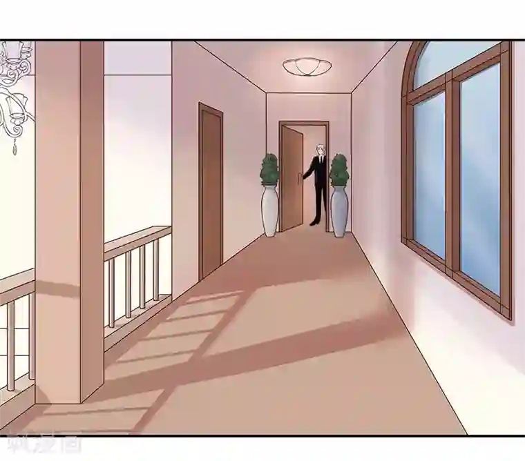 嘿嘿嘿总裁的101种方法第10话 这女人在干嘛？