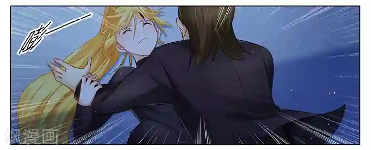 腹黑总裁别乱来第36话 英雄救美