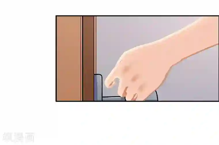 翻墙逃婚：萌妻休想跑（漫画版）第19话 嘘，有人来了！