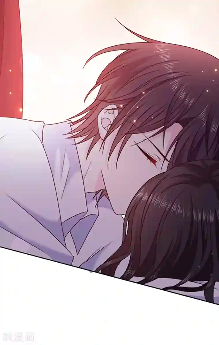 恶魔，别吻我第132话 偷偷地吻你